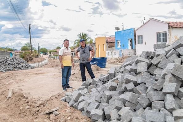 Obras de Pavimentação Paus Preto